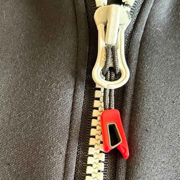 Sunice Three Season Softshell Zip Front Jacket - Size Unisex Medium to Large - Picture 7 of 12